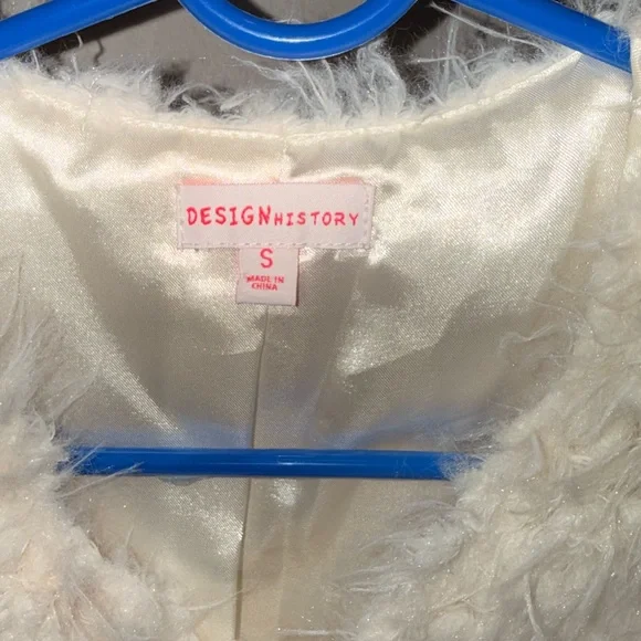 Design History Faux Fur Vest Small Cream Cozy Teddy Sleeveless Jacket Vest - Picture 4 of 6